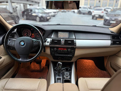 2012 BMW X5 xDrive 3.0, Automatic, Gas