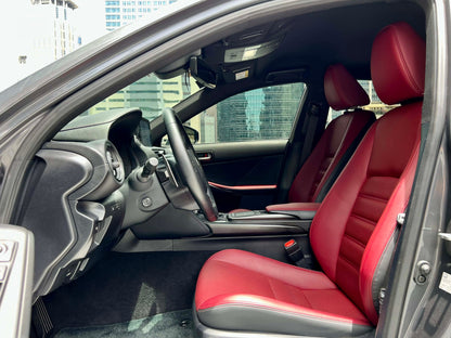 2023 Lexus IS300H Hybrid 2.0, Automatic, Gas
