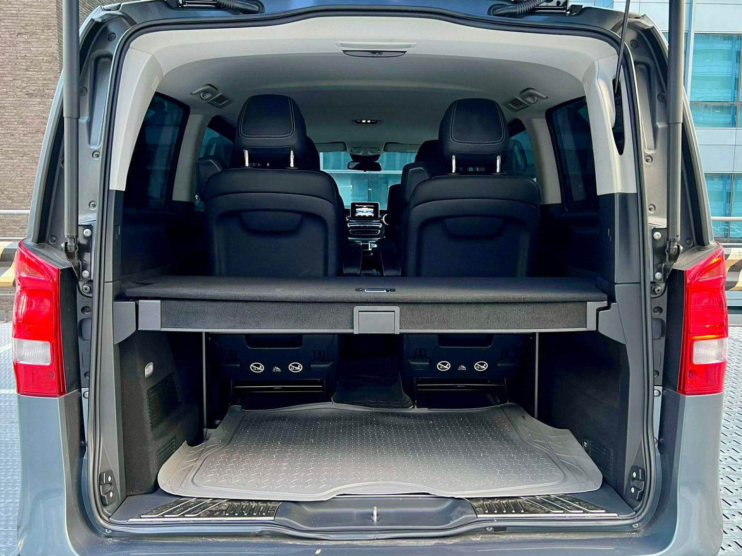 2019 Mercedes Benz V220 CDi Long Base, Automatic, Diesel