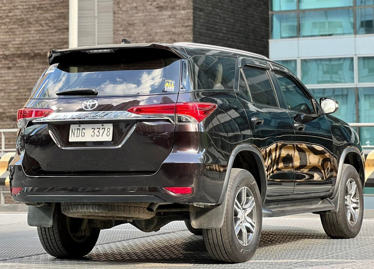 2017 Toyota Fortuner 2.4G 4x2, Automatic, Diesel