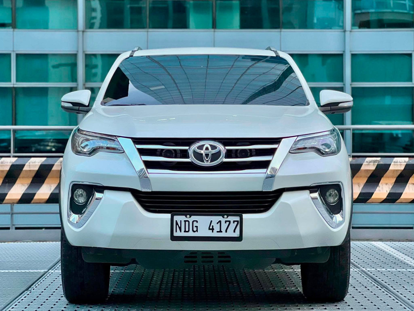 2017 Toyota Fortuner 4x2 V, Automatic, Diesel