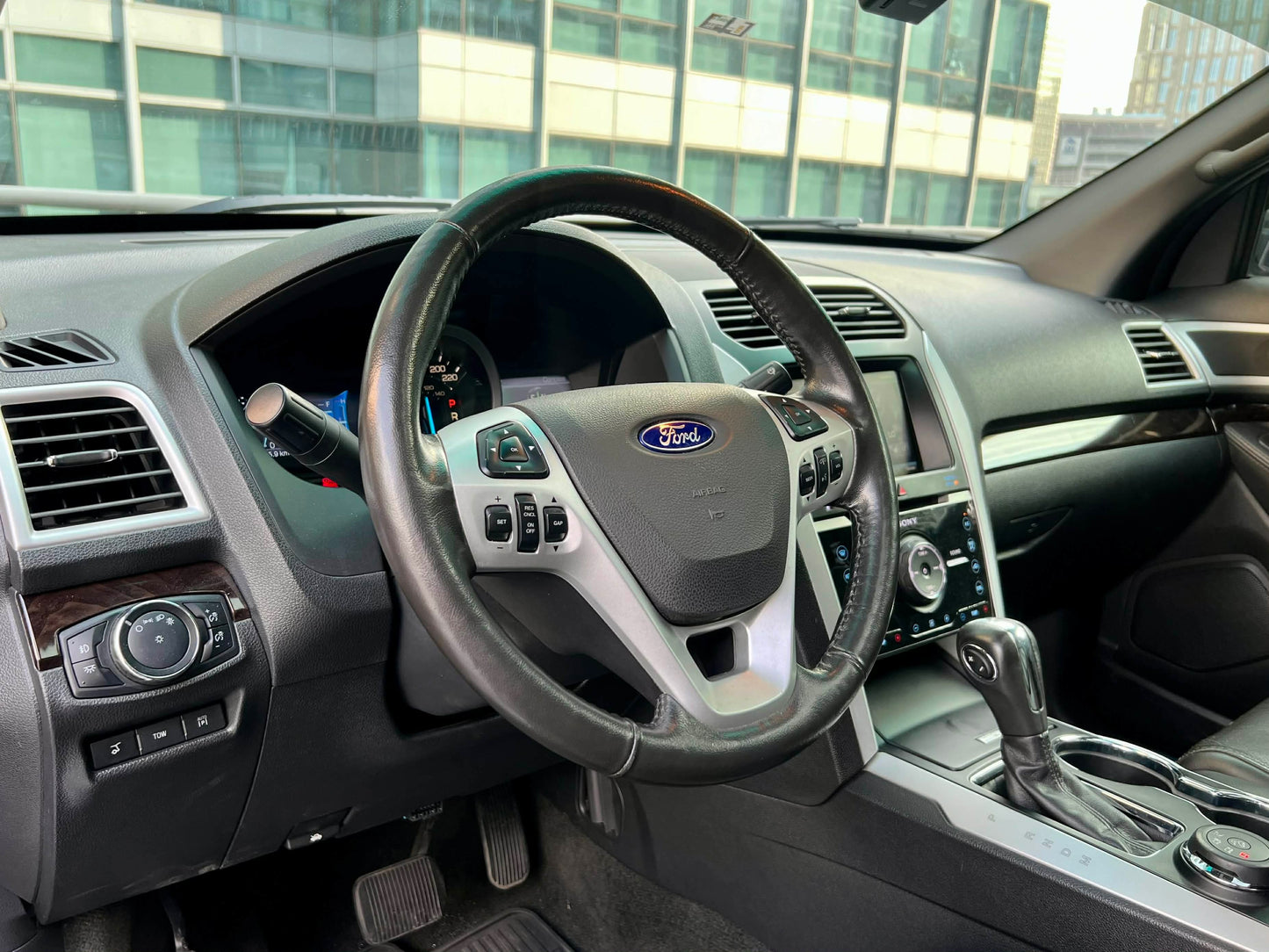 2014 Ford Explorer AWD 3.5, Automatic, Gas