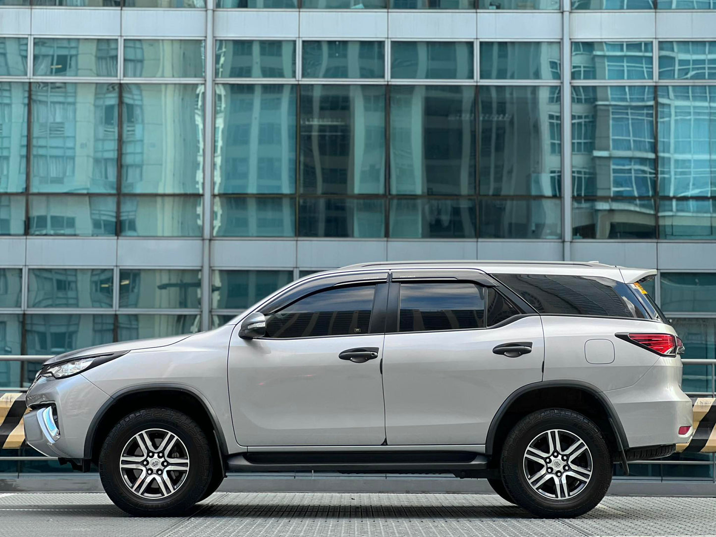 2017 Toyota Fortuner 2.4, Manual, Diesel