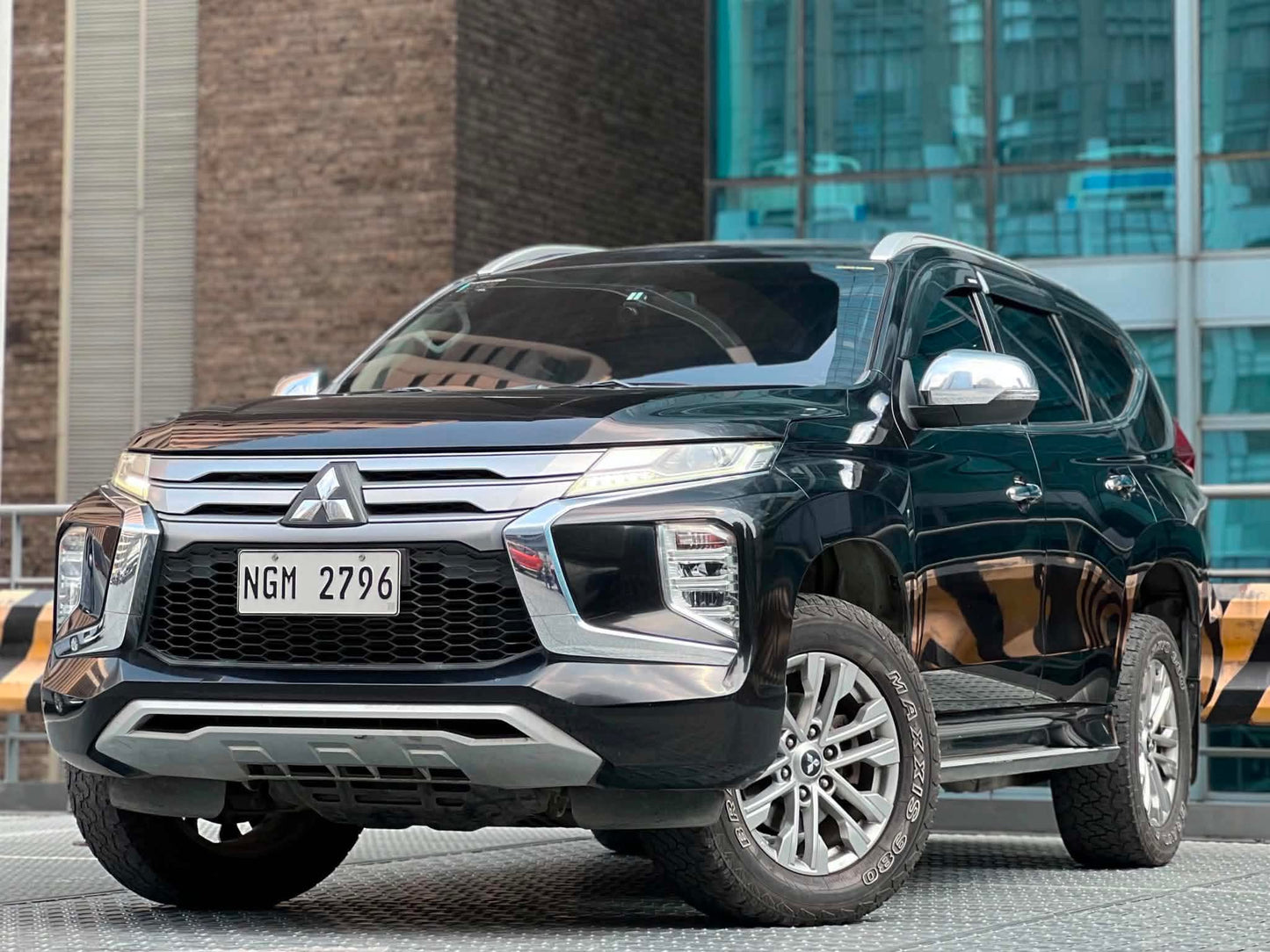 2020 Mitsubishi Montero Sport GLS,Automatic Diesel