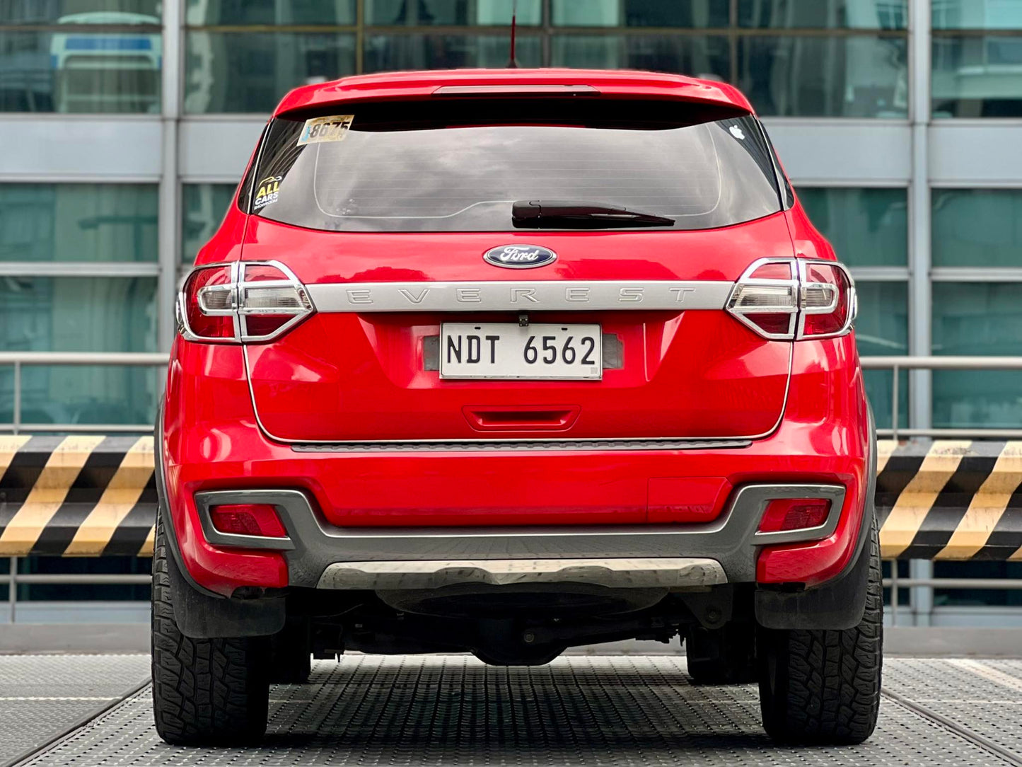 2016 Ford Everest Ambiente 4x2 2.2, Automatic, Diesel