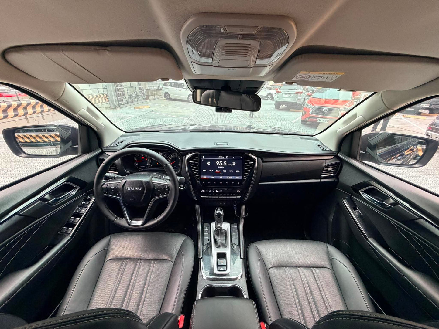 2023 Isuzu MU-X 3.0 4x2 LS-E, Automatic, Diesel