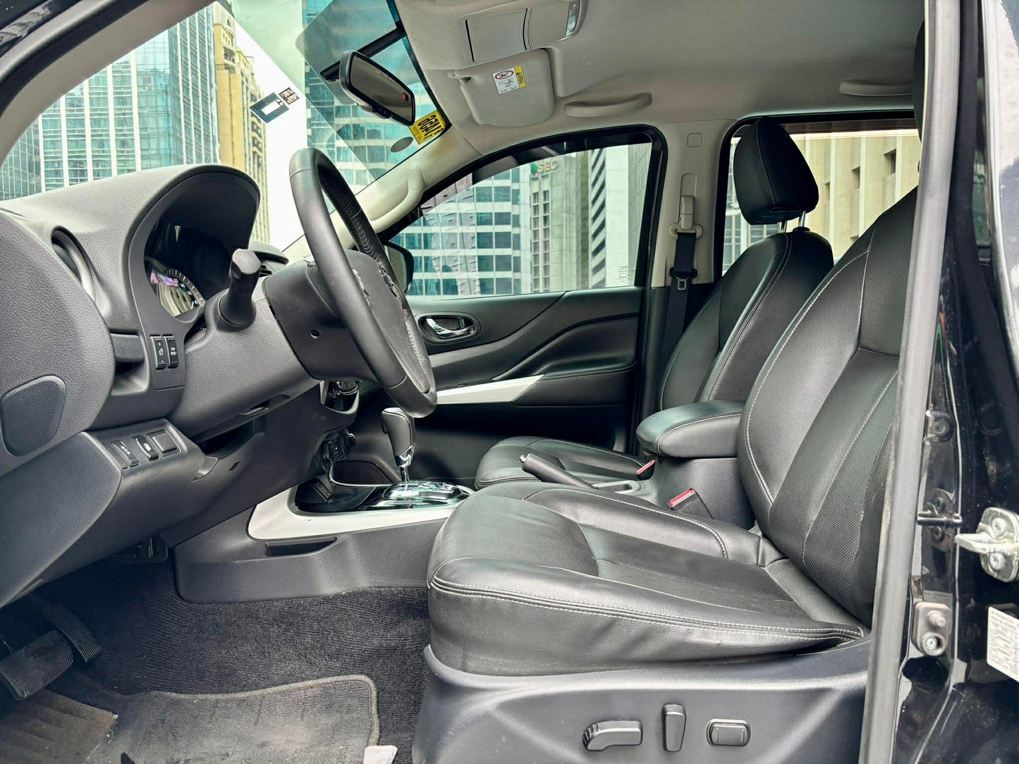 2019 Nissan Navara VL 4x4 2.5, Automatic, Diesel