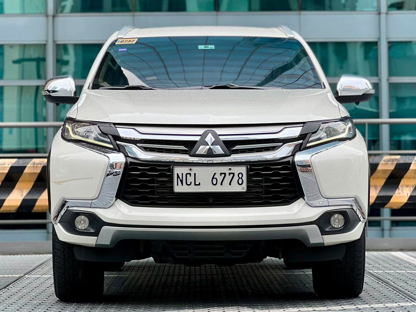 2017 Mitsubishi Montero GLS Premium 2.5, Automatic, Diesel