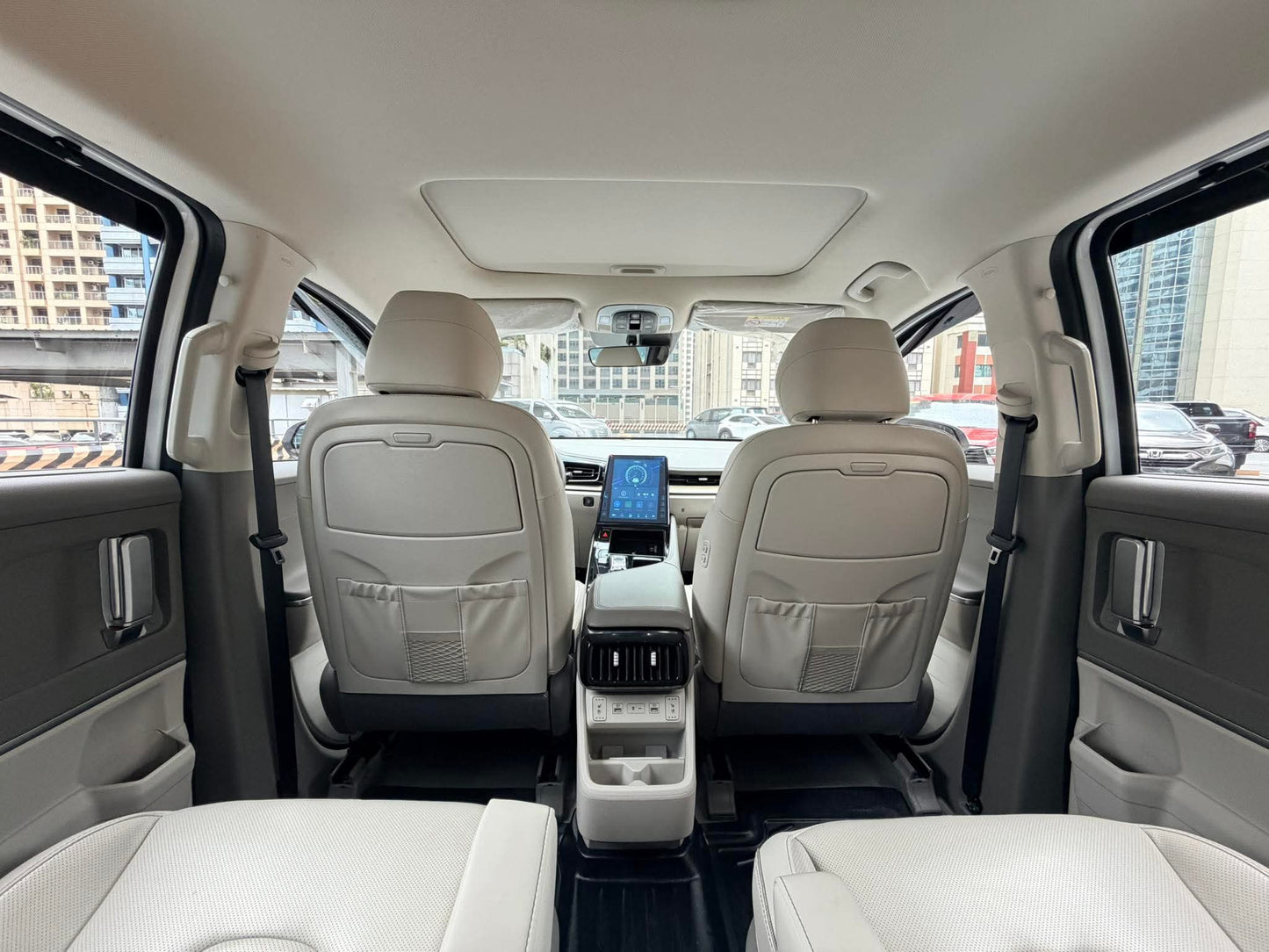2024 Hyundai Custin 1.5T Premium, Automatic, Gas