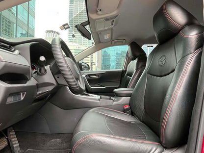 2019 Toyota RAV4 XLE 4x2 2.5,  Automatic, Gas