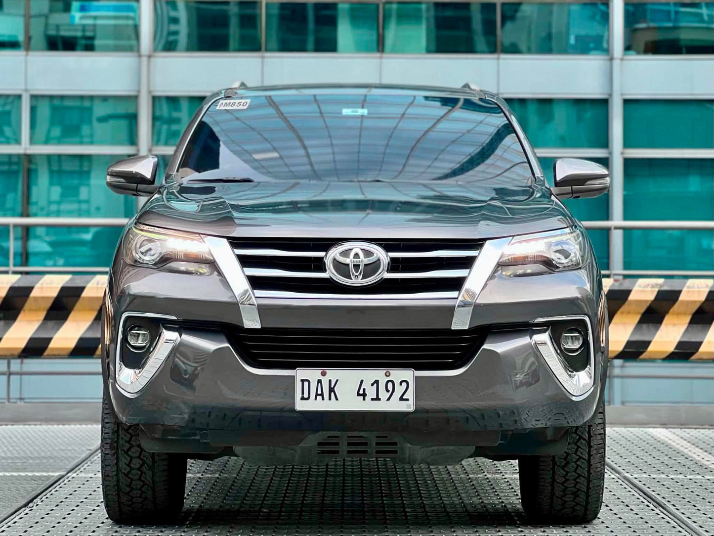 2018 Toyota Fortuner V 2.4, Automatic,  Diesel