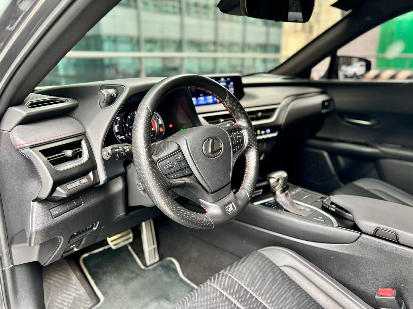 2022 Lexus UX200 F Sport 2.0, Automatic, Gas