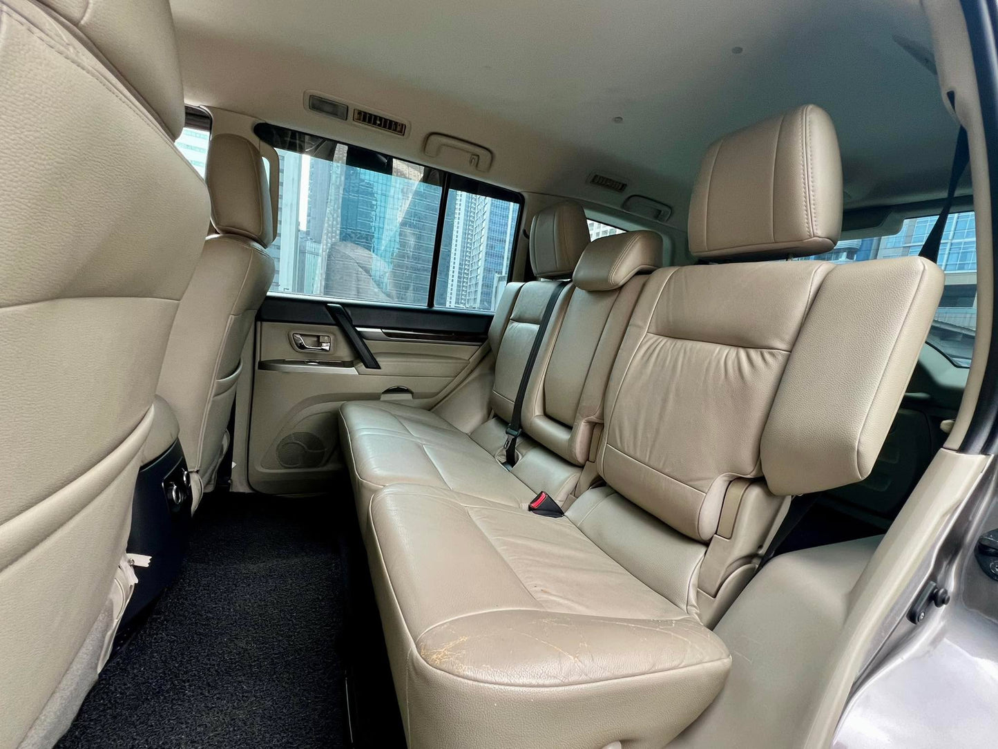 2013 Mitsubishi Pajero GLS 4x4 3.2, Automatic, Diesel