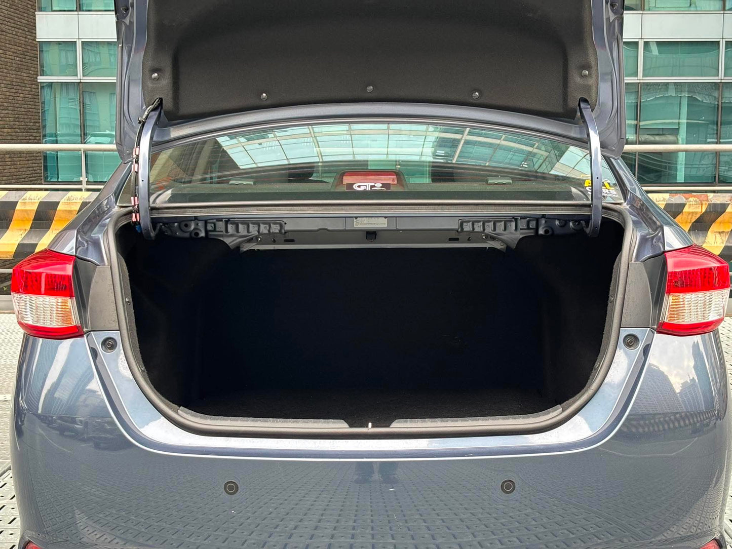 2025 Toyota Vios 1.3 XLE, Automatic, Gas