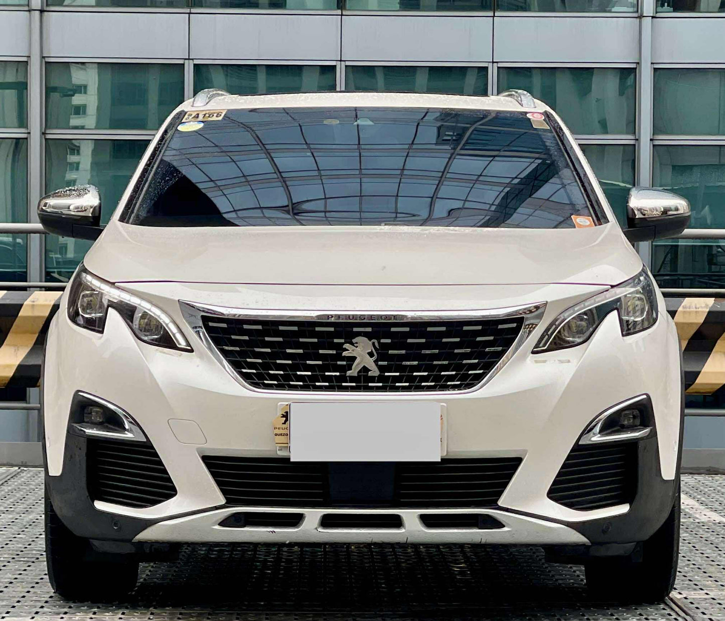 2020 Peugeot 5008, Automatic, Gas