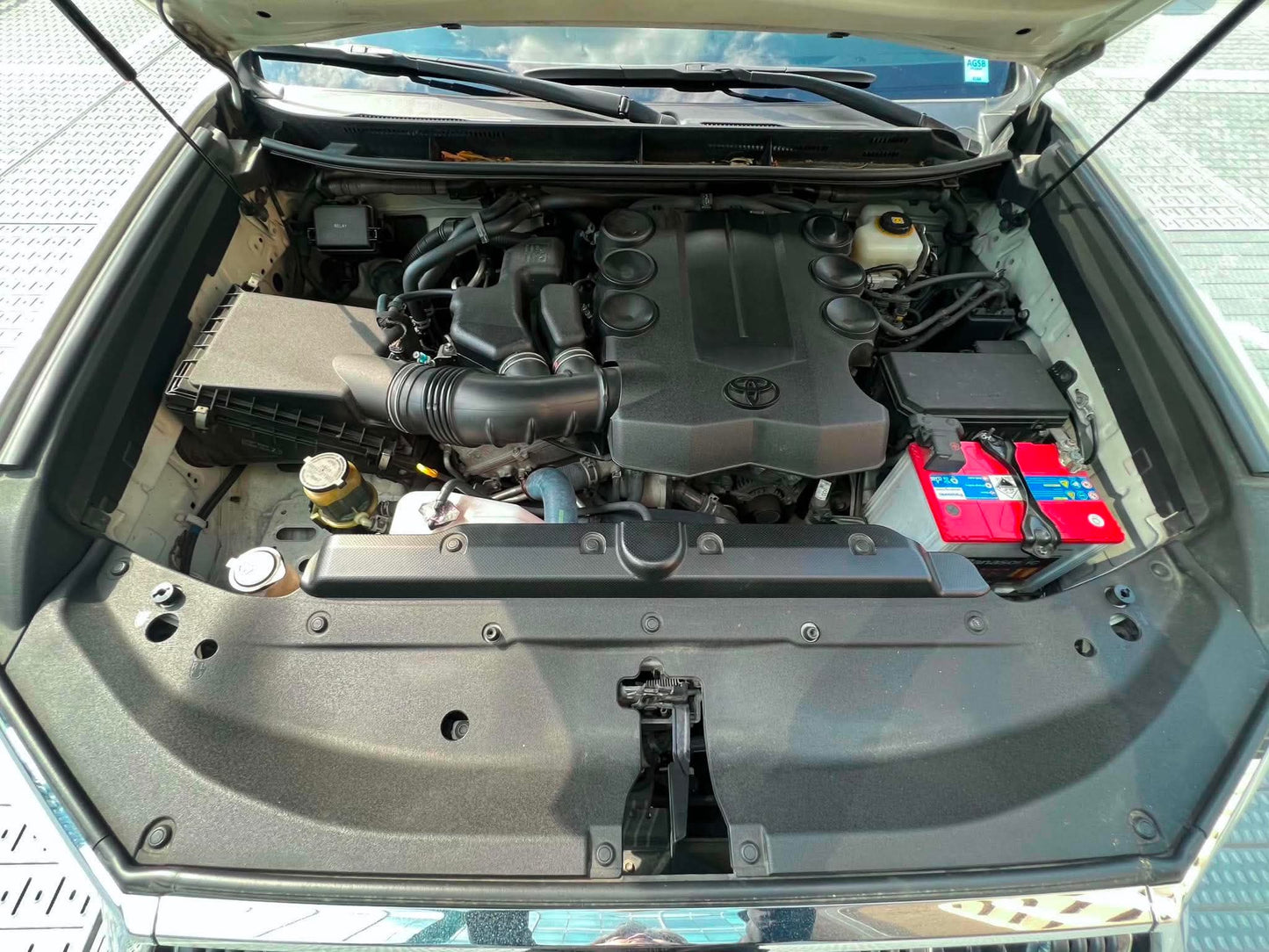 2018 Toyota Land Cruiser Prado 4.0 VX,  Automatic, Gas