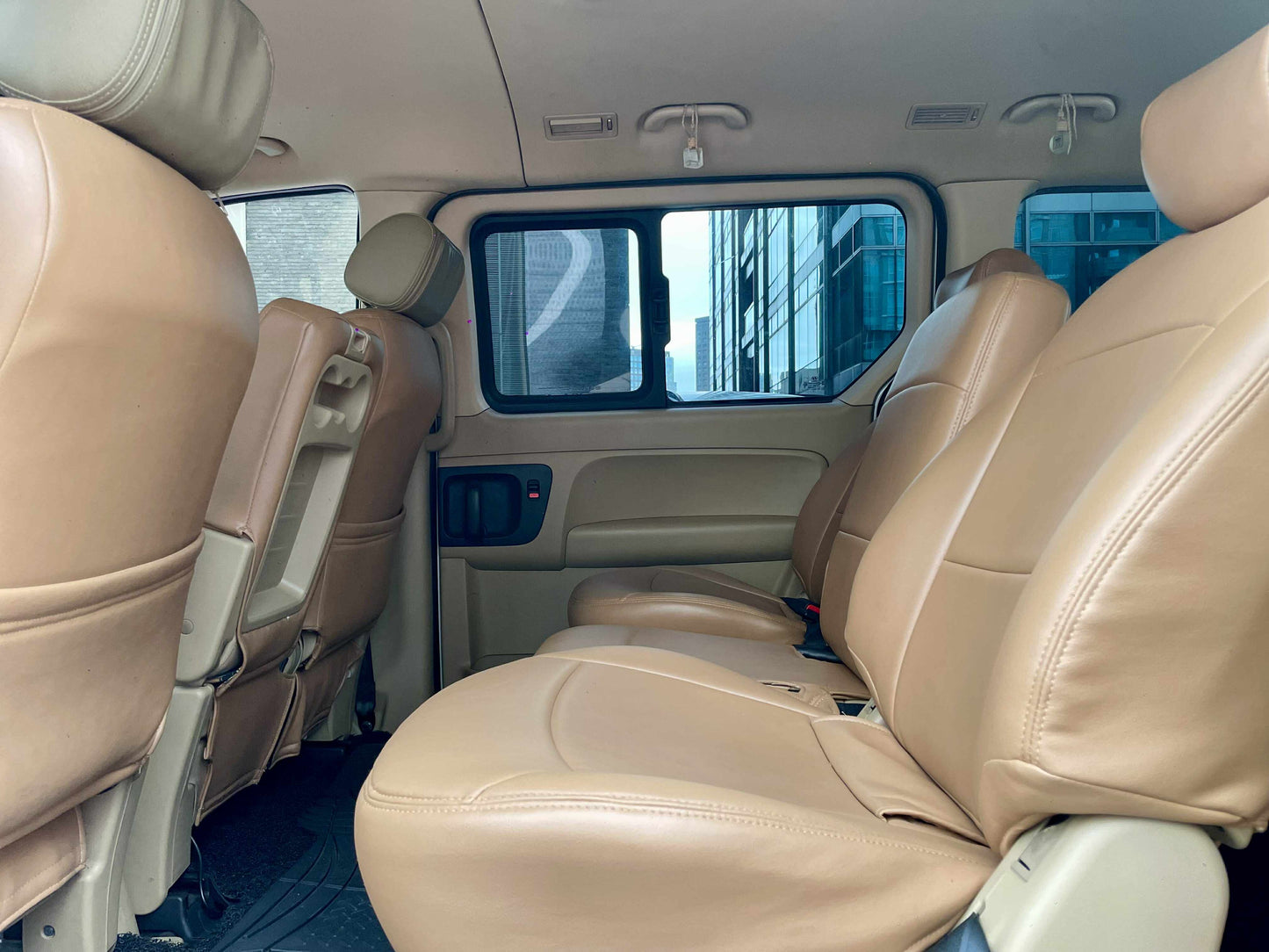2019 Hyundai Grand Starex Gold 2.5, Automatic, Diesel