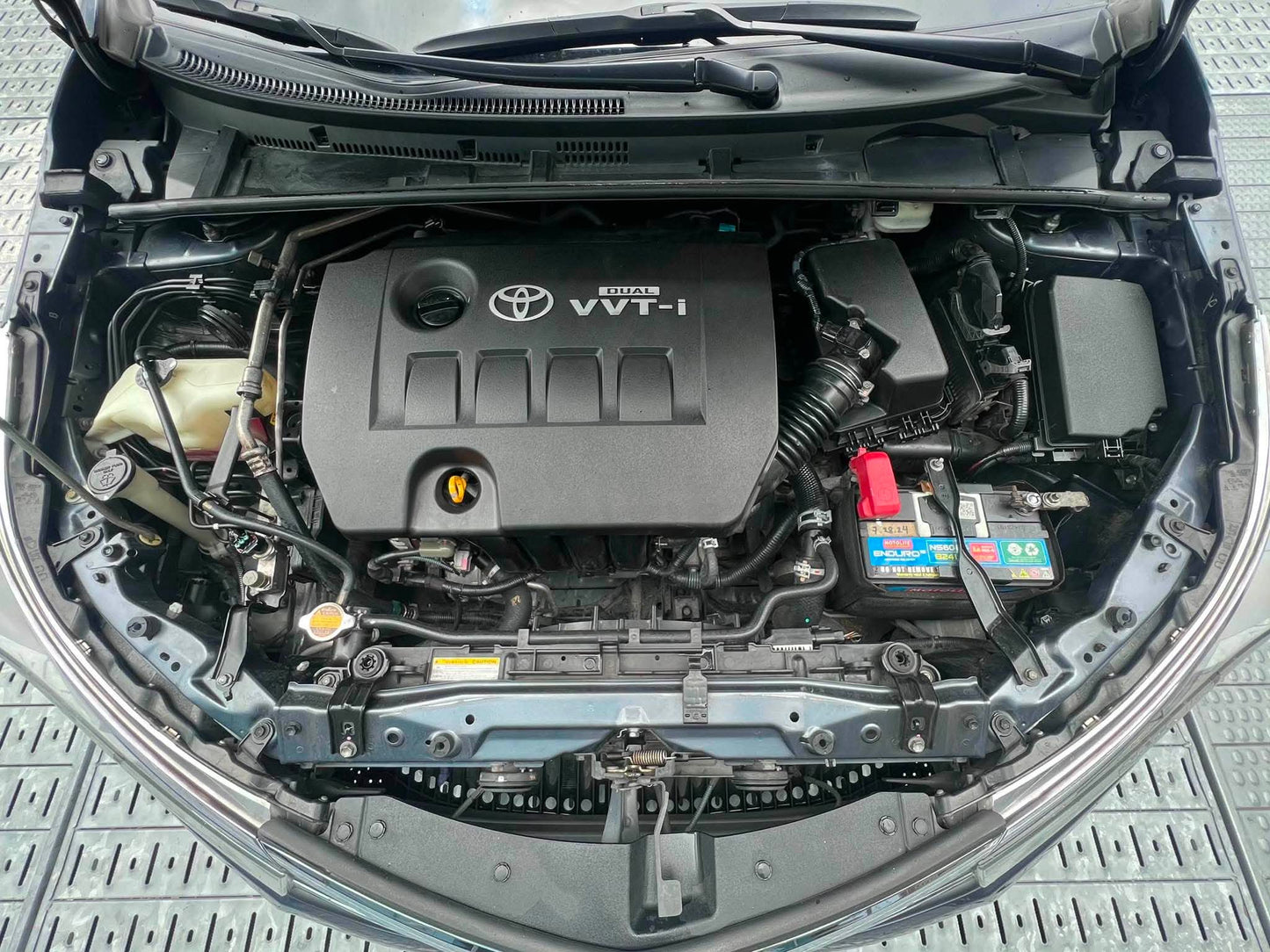 2014 Toyota Altis 1.6 V, Automatic, Gas