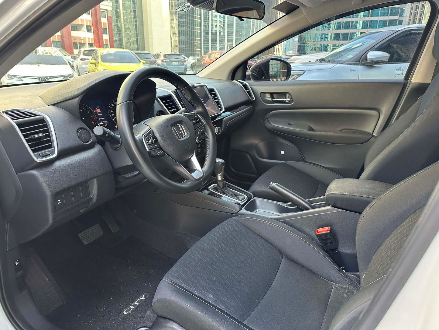 2025 Honda City 1.5 V Sensing CVT, Automatic, Gas