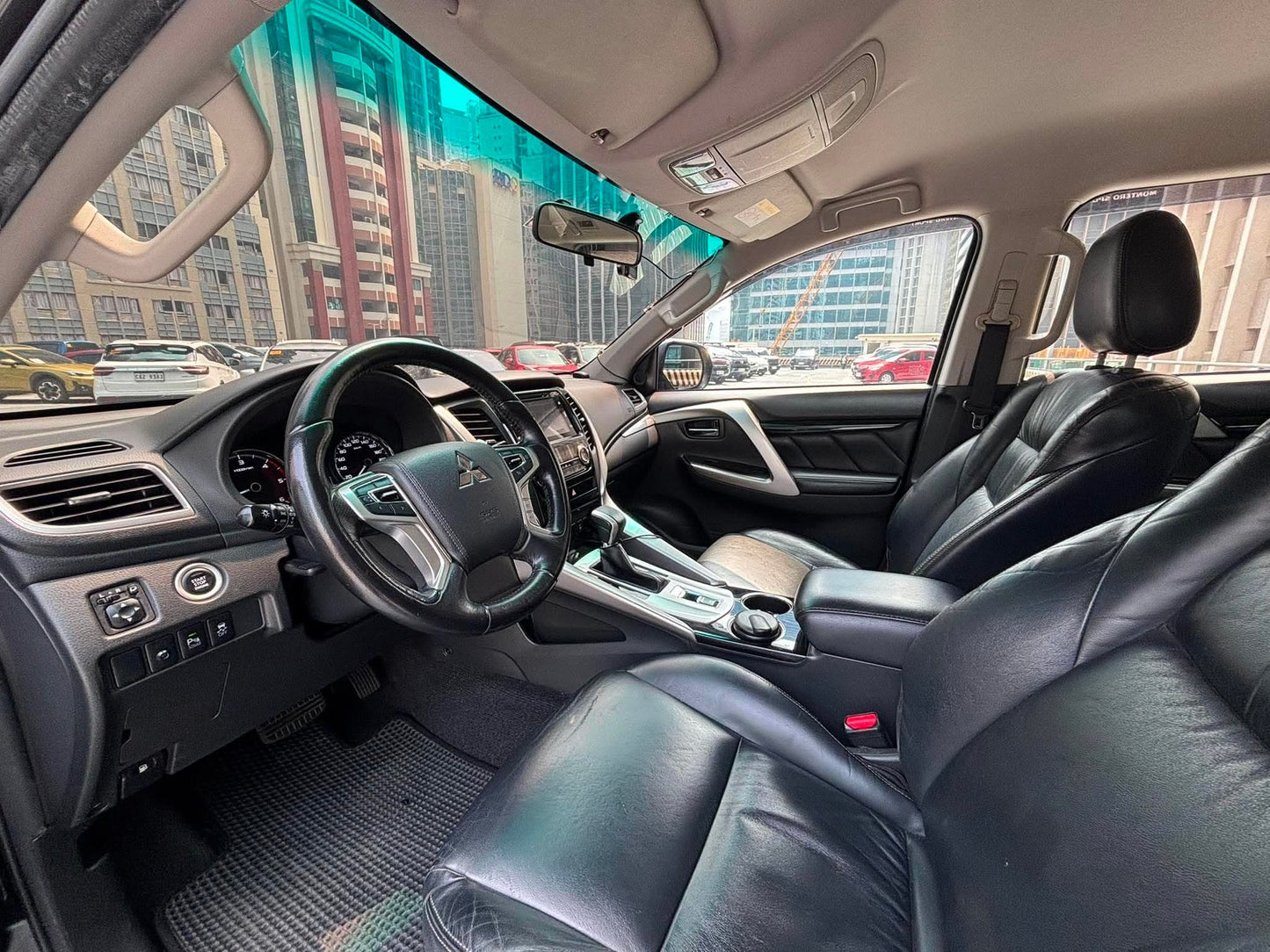 2016 Mitsubishi Montero 2.5 GLS Premium, Automatic, Diesel