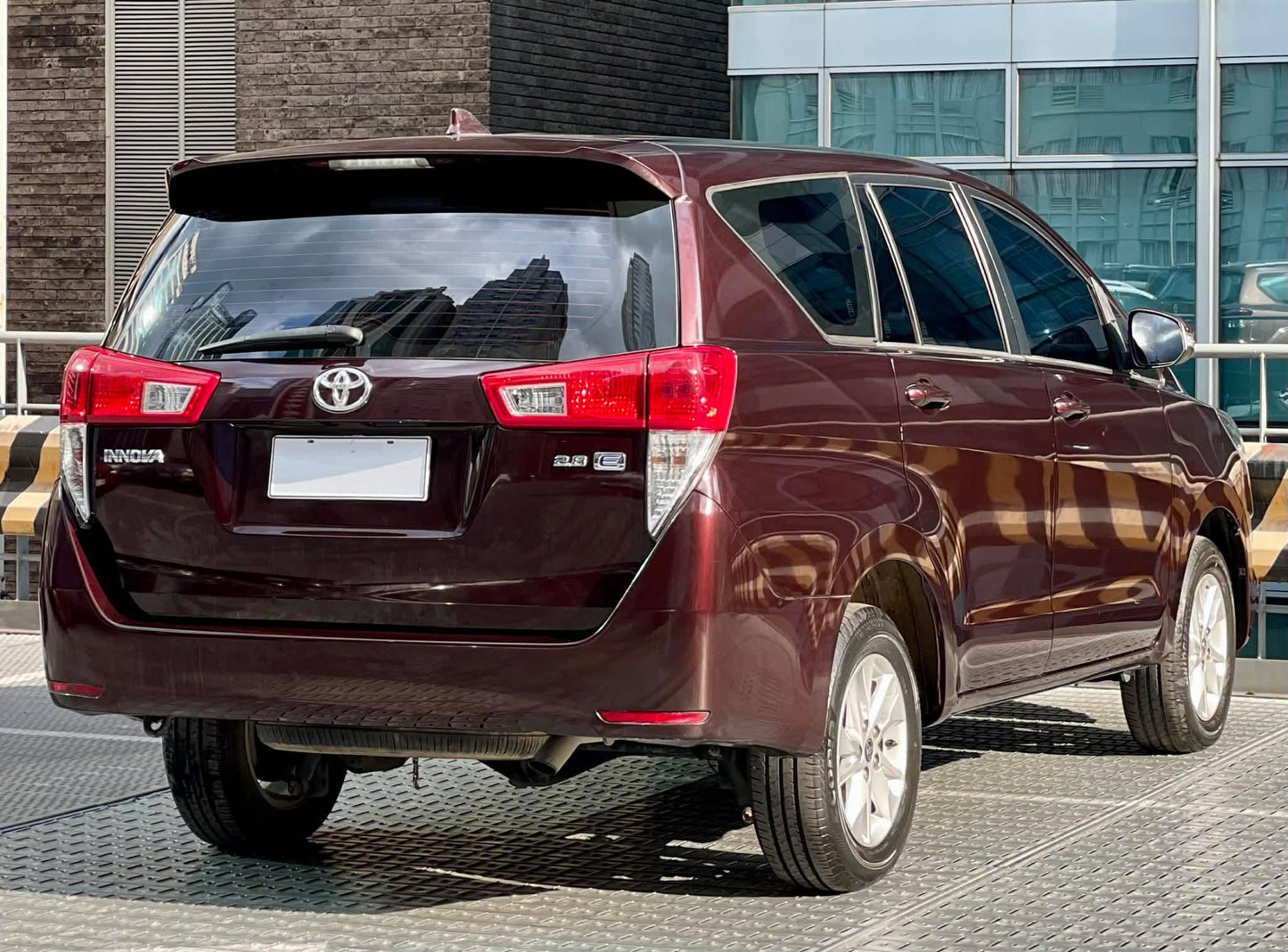 2020 Toyota Innova 2.8 E, Automatic, Diesel