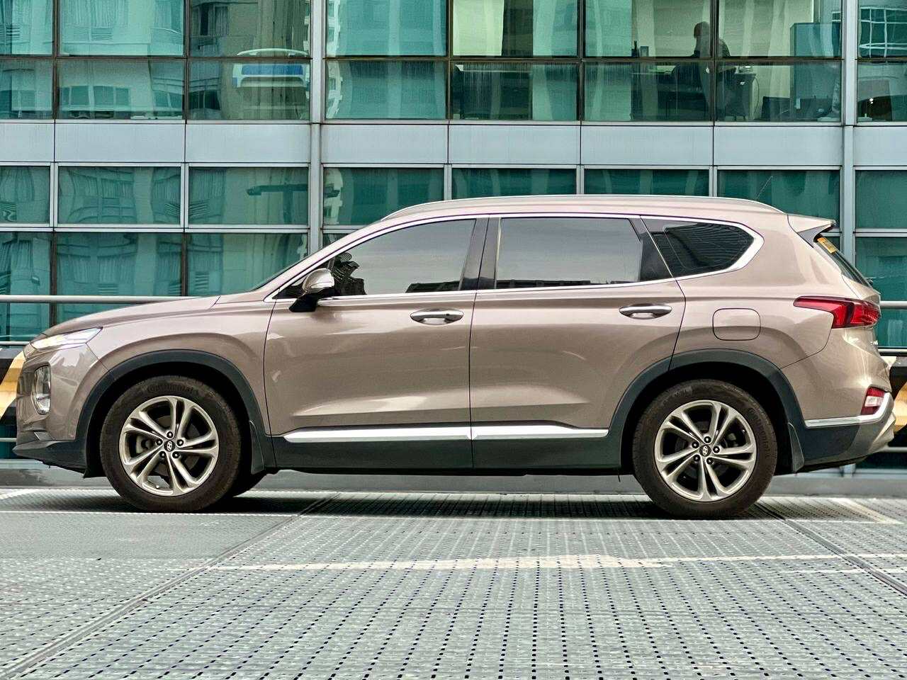 2019 Hyundai Santa Fe 2.2 4x2, Automatic, Diesel