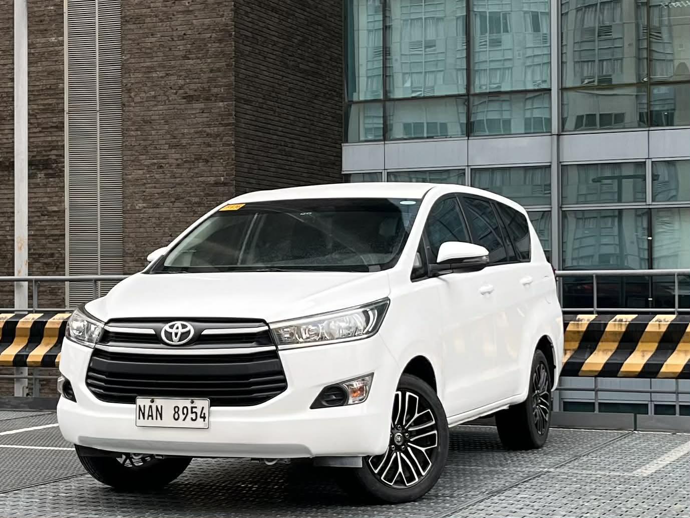 2020 Toyota Innova J 2.8, Manual, Diesel