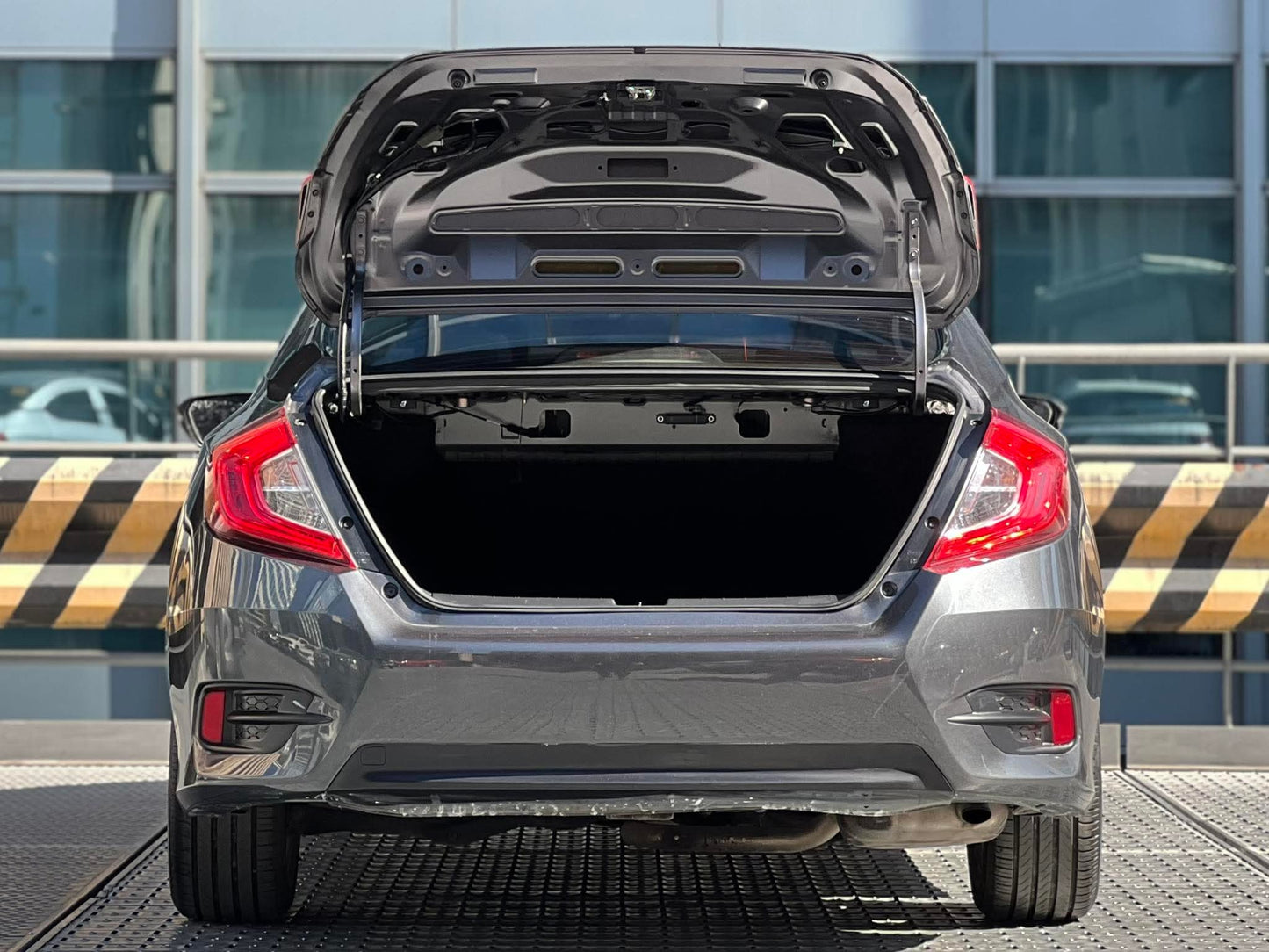 2019 Honda Civic E 1.8, Automatic, Gas