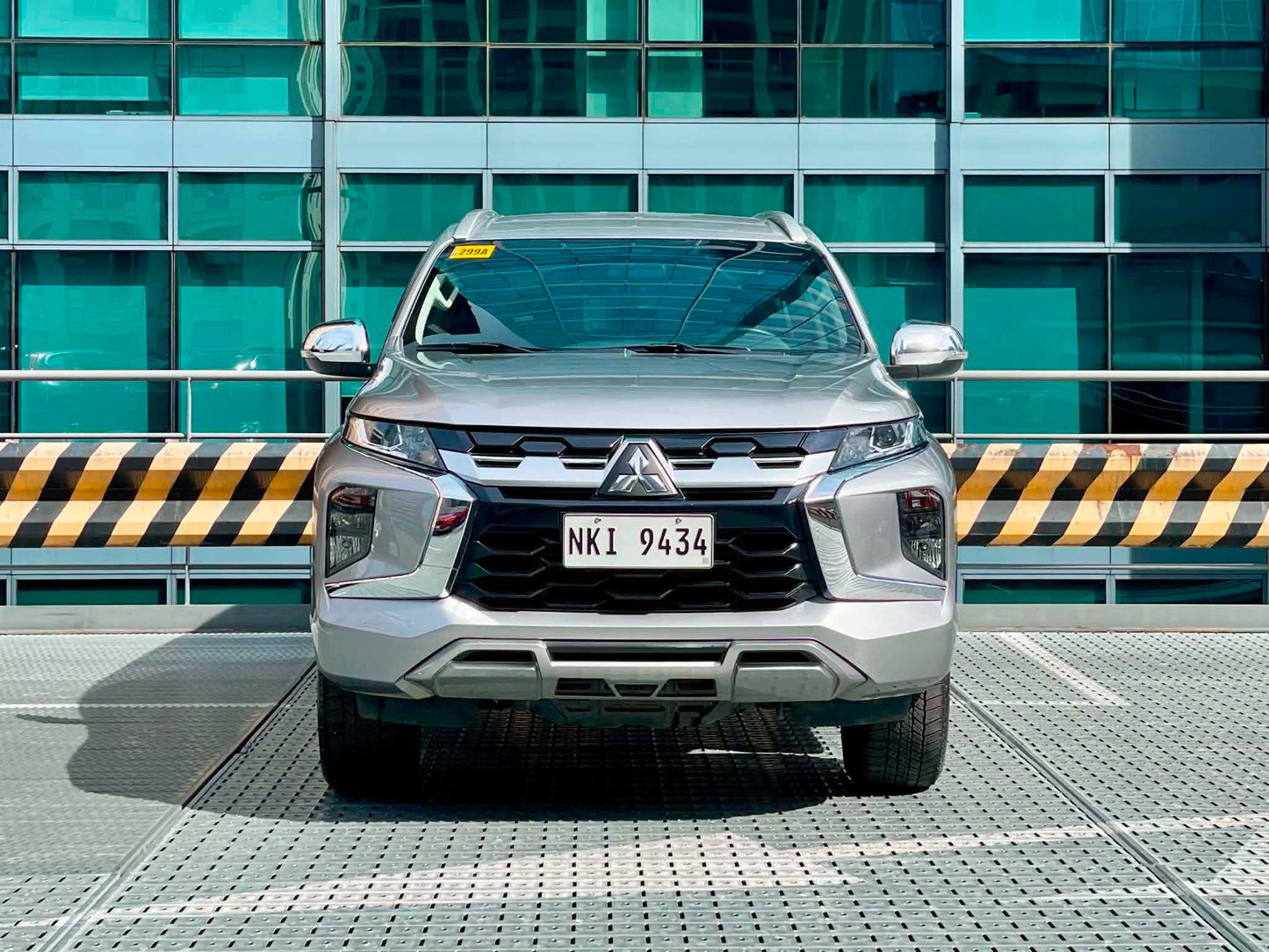 2025 Mitsubishi Montero GLX 2.4 Turbo,  Manual, Diesel