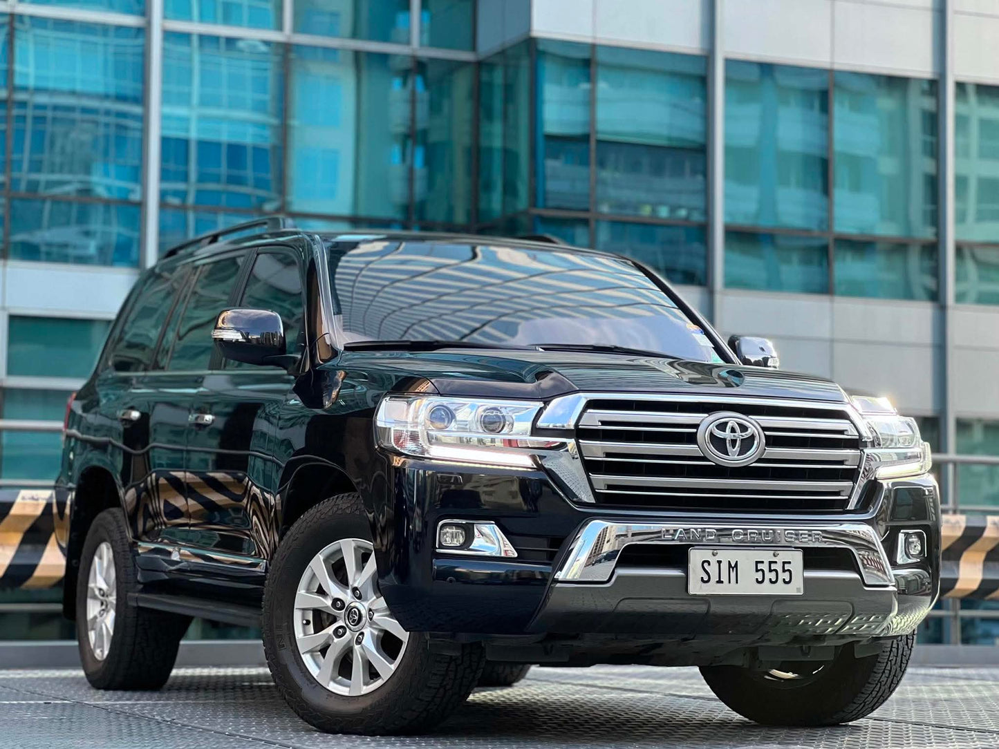 2017 Toyota Land Cruiser LC200 VX Premium 4x4 V8,  Diesel Automatic