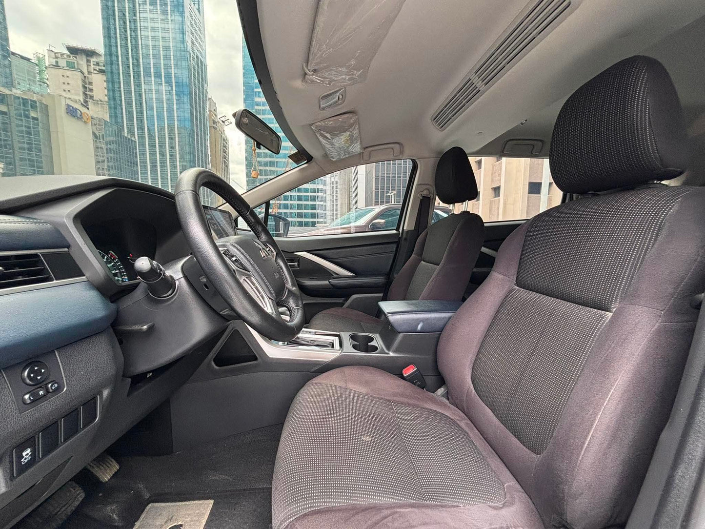 2025 Mitsubishi Xpander Cross 1.5, Automatic,  Gas
