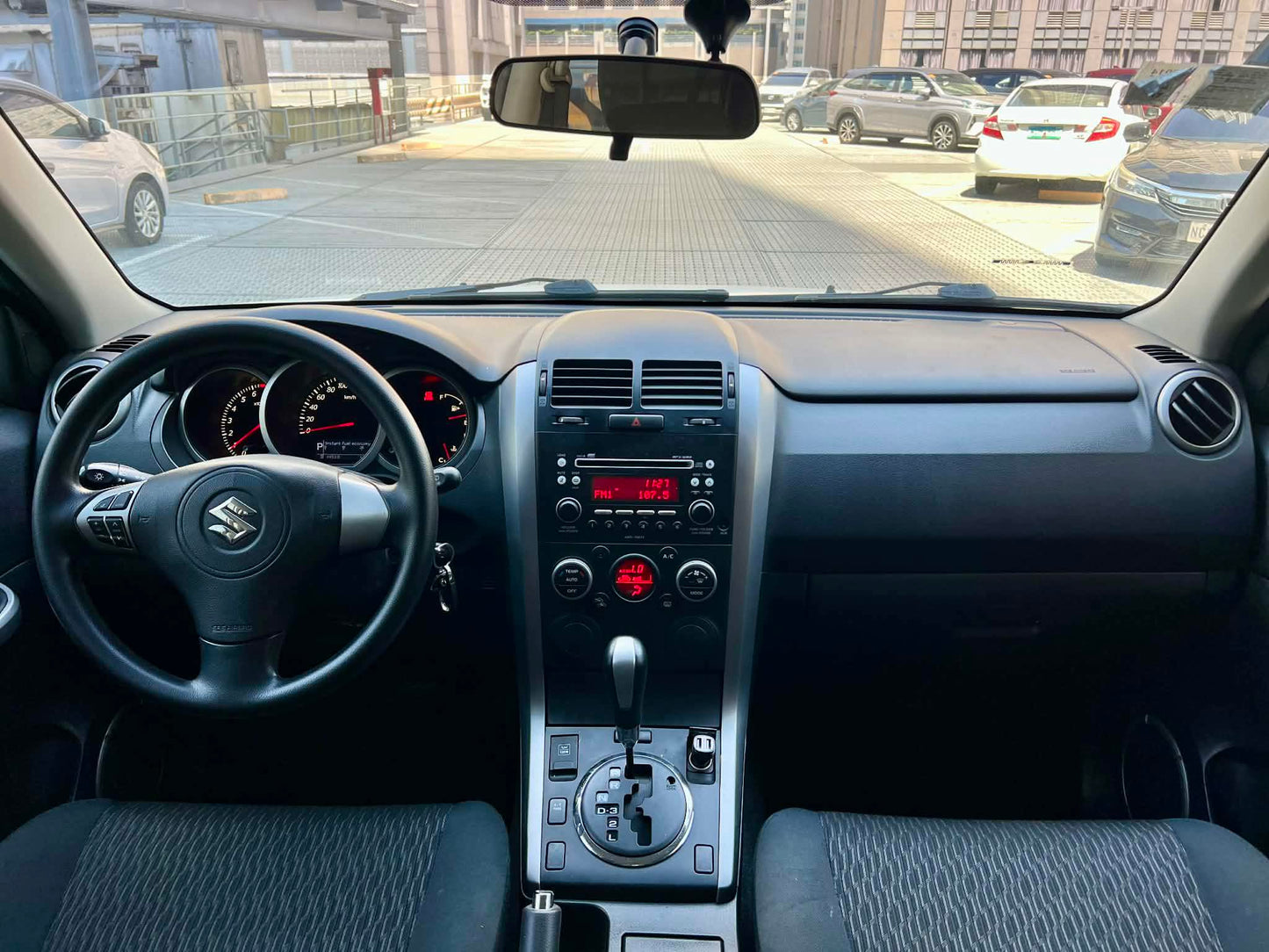 2014 Suzuki Grand Vitara GL Automatic Gas