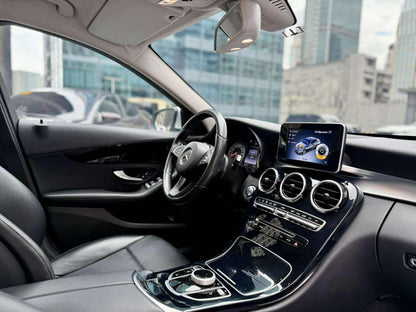 2017 Mercedes Benz C180 Avantgarde 1.6, Automatic, Gas