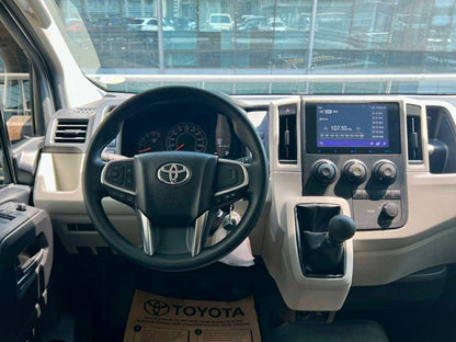 2025 Toyota Commuter 2.8 Deluxe, Manual, Diesel