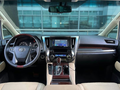 2017 Toyota Alphard 3.5 V6, Automatic, Gas