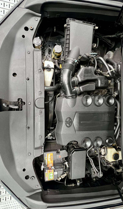 2011 Toyota Land Cruiser Prado VX 4.0 V6 4x4, Automatic, Gas