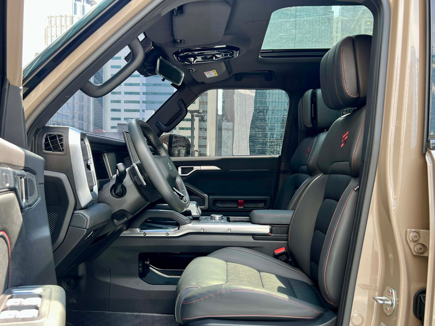 2025 Jetour T2 Beyond 4x4 2.0, Automatic, Gas