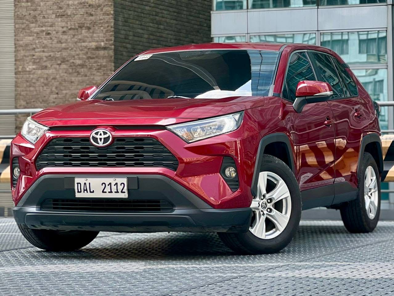 2019 Toyota Rav 4 4x2,  Automatic, Gas