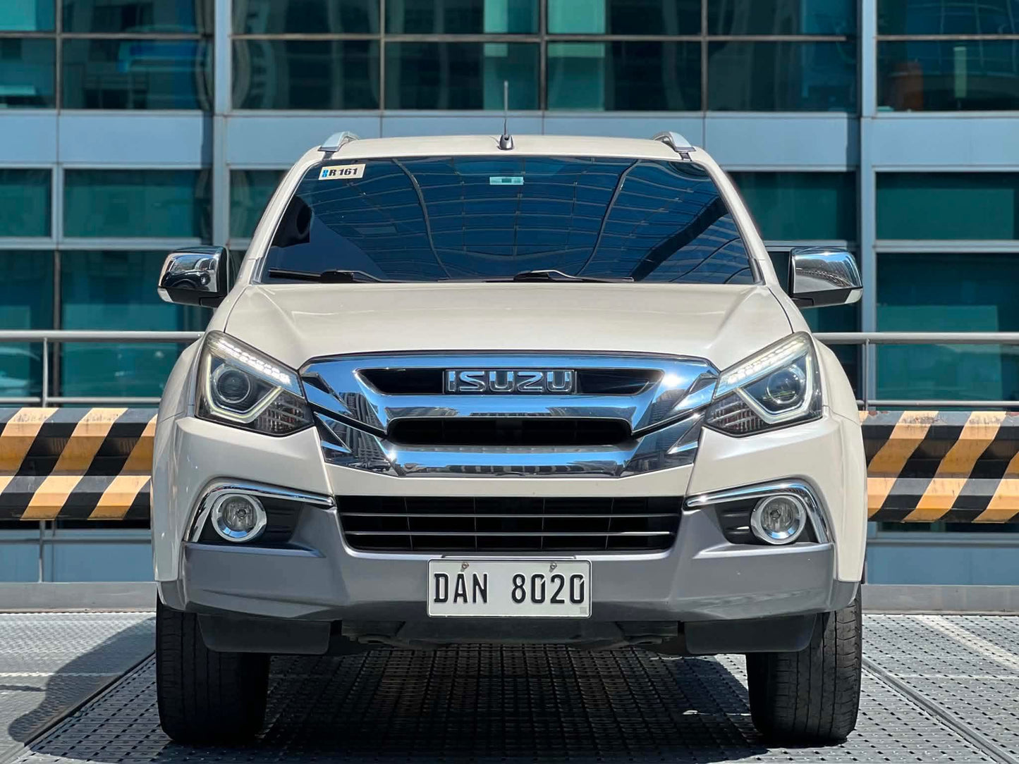 2018 Izuzu MUX 3.0 LS 4x2, Automatic, Diesel