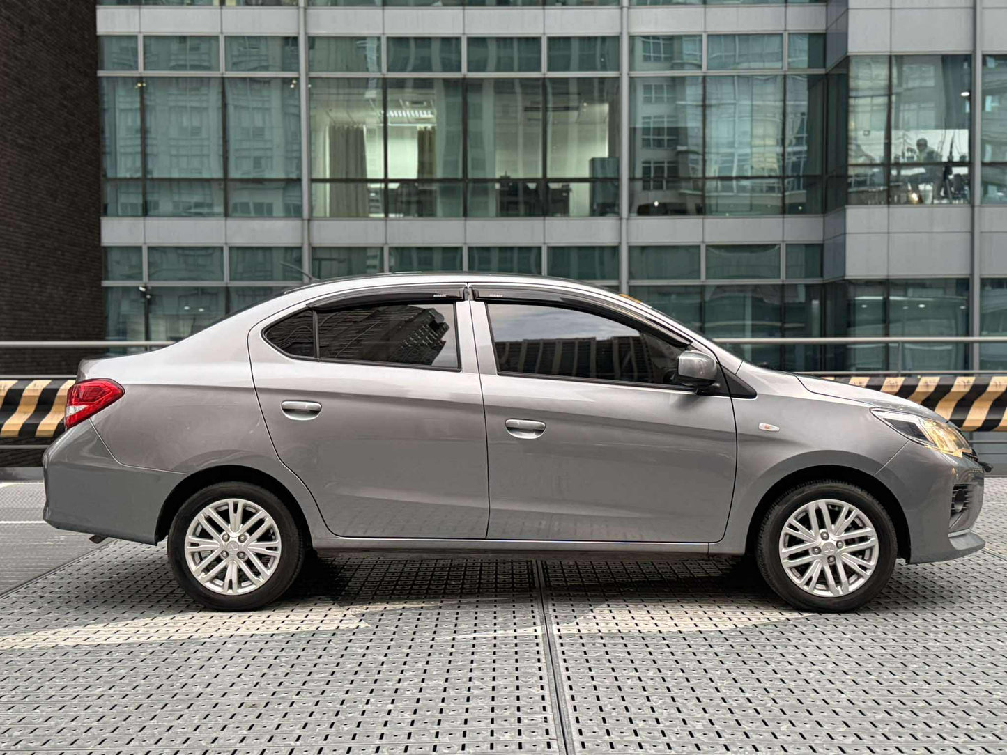 2024 Mitsubishi Mirage G4 GLS, Automatic, Gas