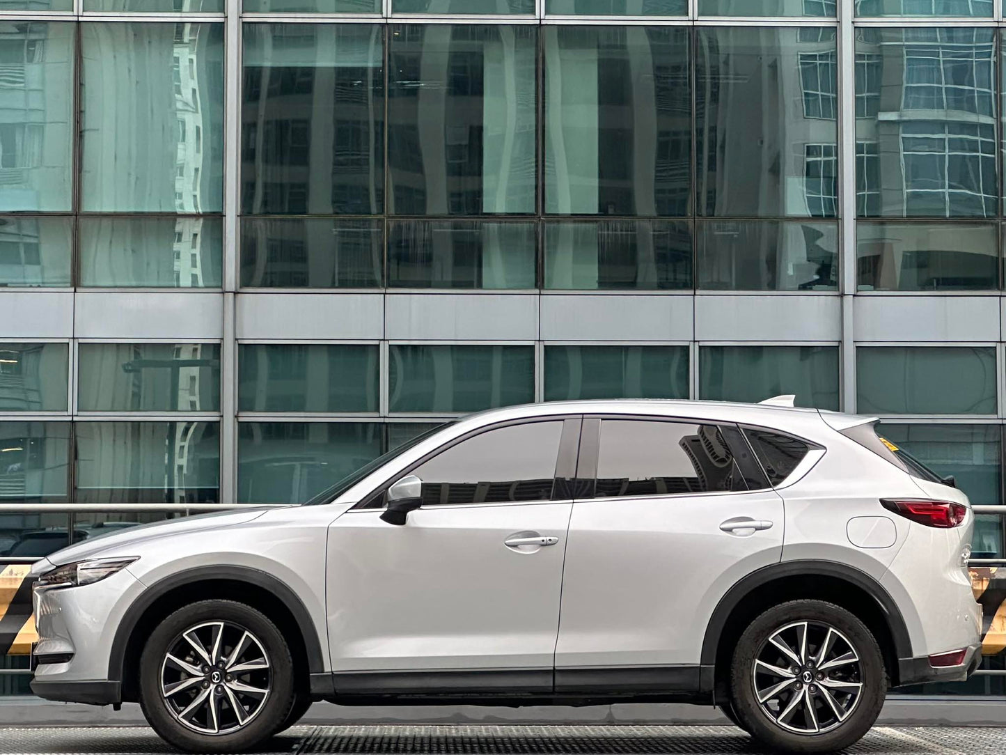 2022 Mazda CX5 AWD Sport 2.5, Automatic, Gas