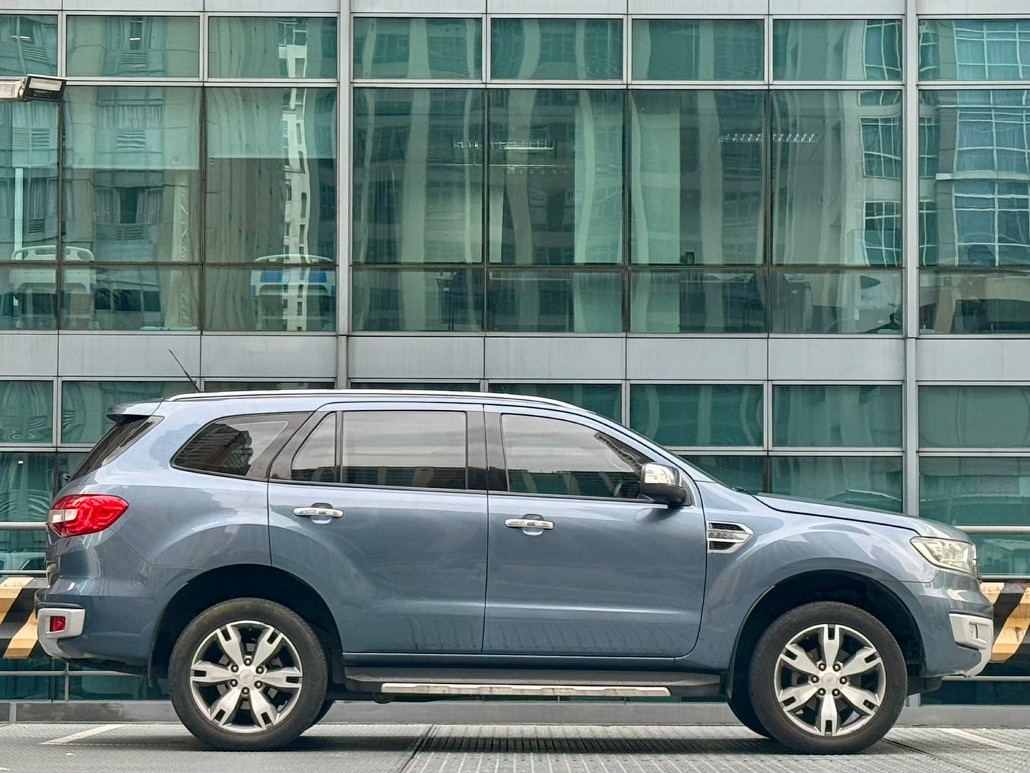 2017 Ford Everest Titanium 4x2 2.2, Automatic, Diesel