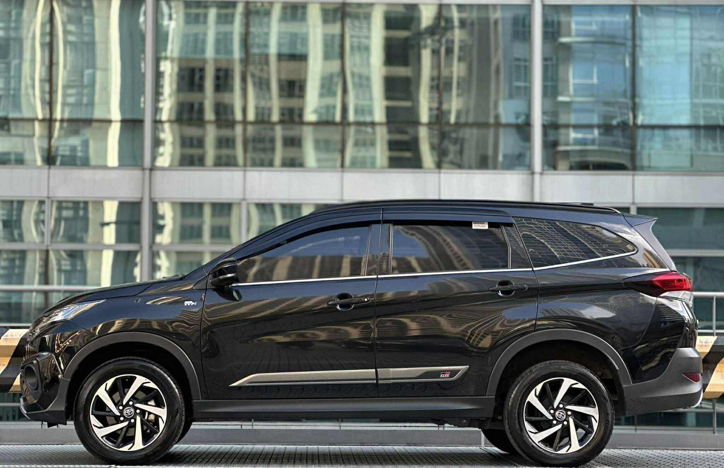 2024 Toyota Rush G GRS, Automatic, Gas