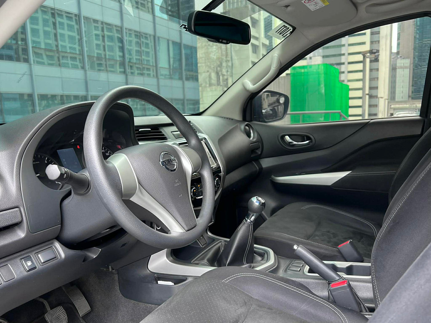 2021 Nissan Navara EL 4x2 2.5, Manual, Diesel