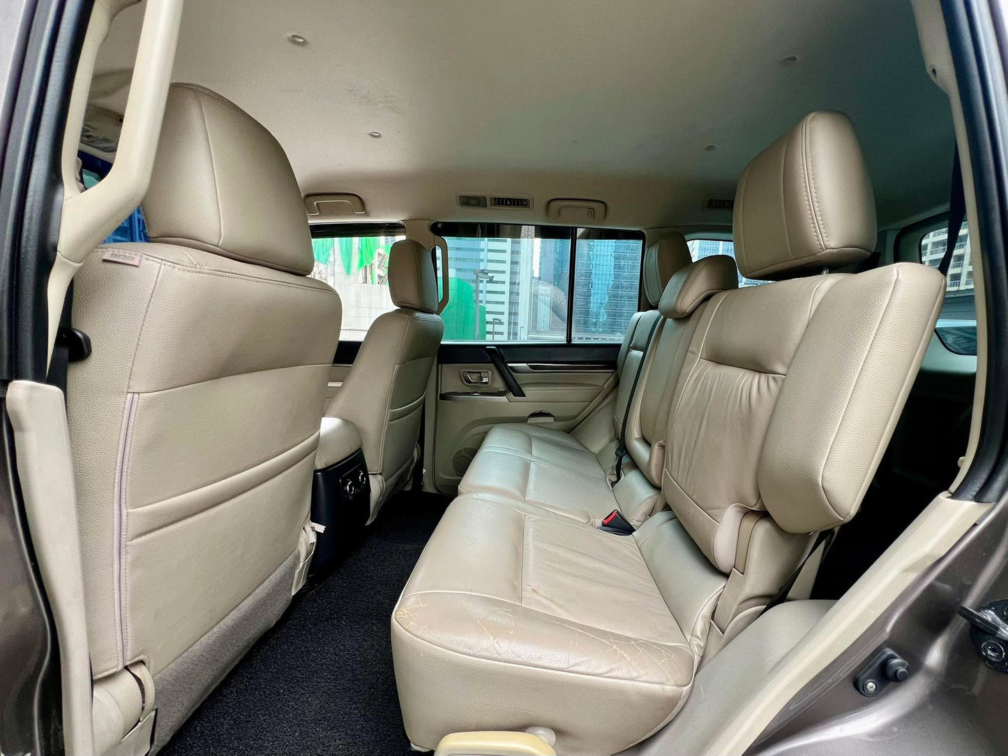 2013 Mitsubishi Pajero GLS 4x4 3.2, Automatic, Diesel