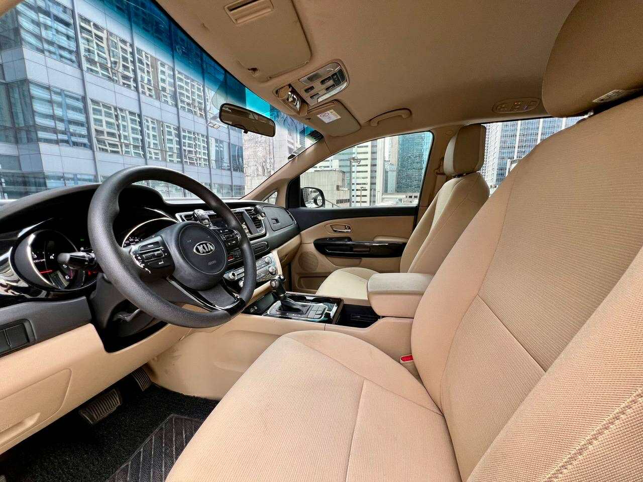 2016 Kia Carnival EX Long Wheel Base, Automatic, Diesel