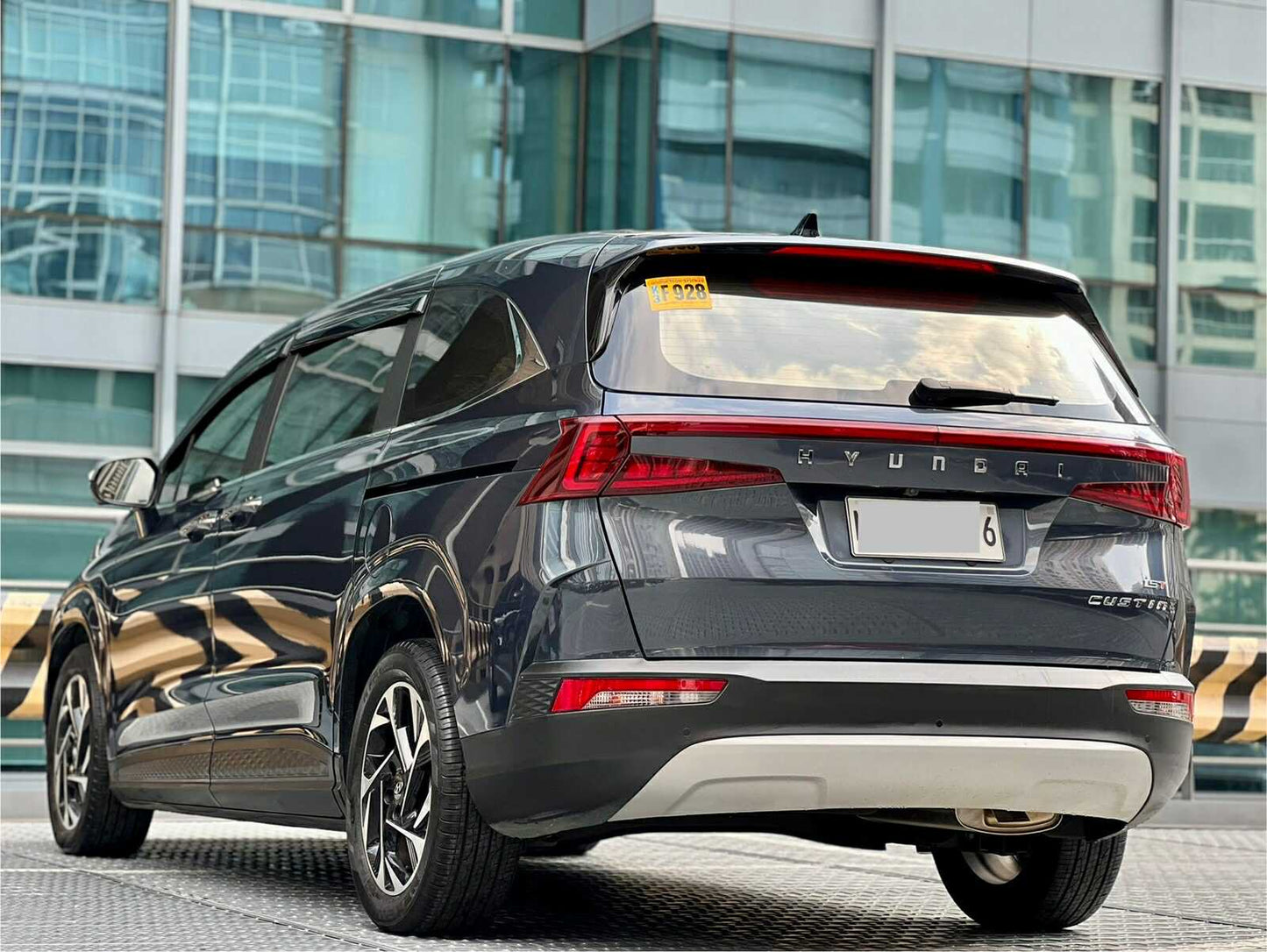 2024 Hyundai Custin 1.5T Premium, Automatic, Gas