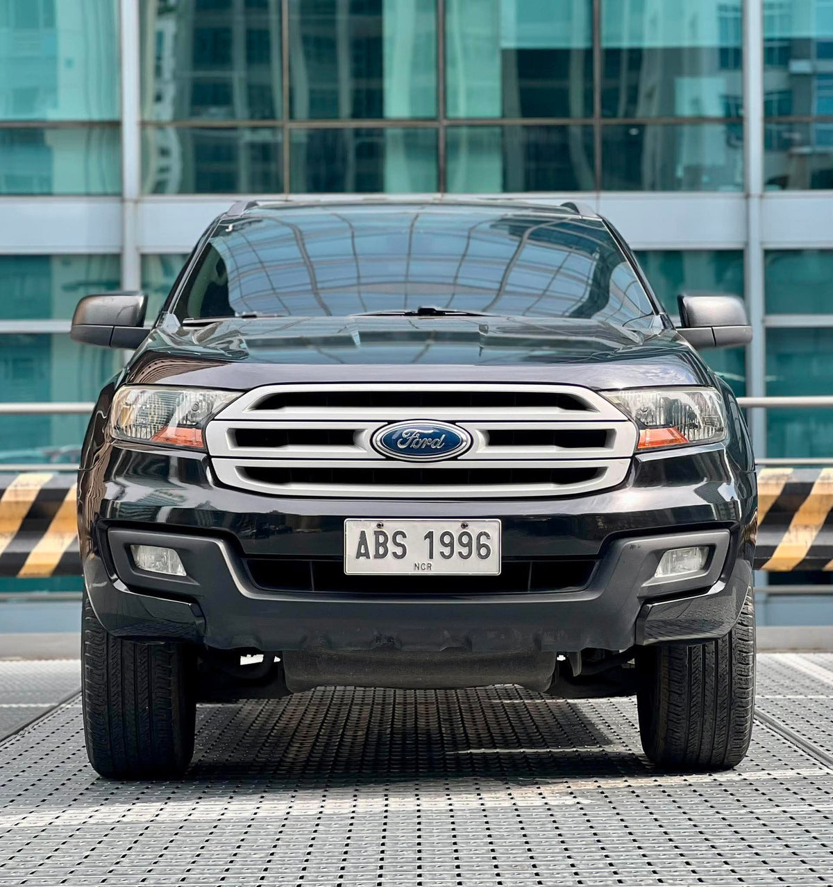 2016 Ford Everest Ambiente 2.2 4x2, Automatic, Diesel