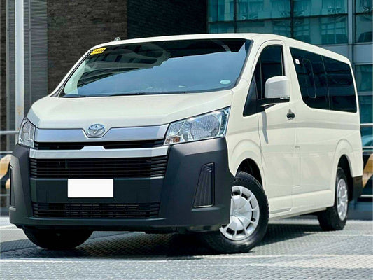 2025 Toyota Commuter 2.8 Deluxe, Manual, Diesel