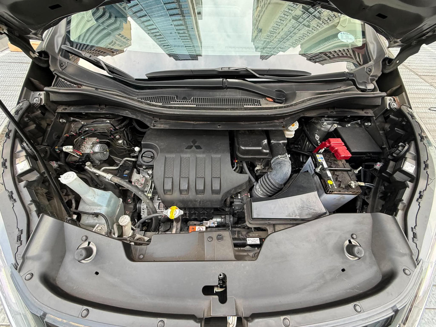 2025 Mitsubishi Xpander 1.5 GLS 2WD, Automatic, Gas